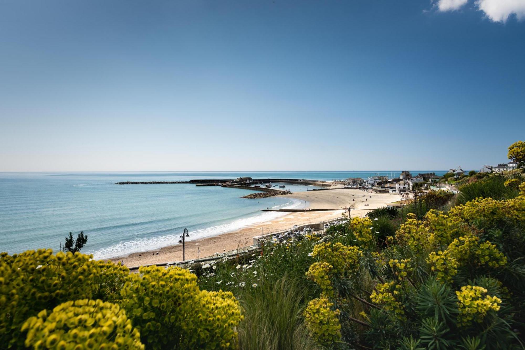 Gorgeous Boutique Flat Sleeps 2 In Lyme Regis Villa Buitenkant foto