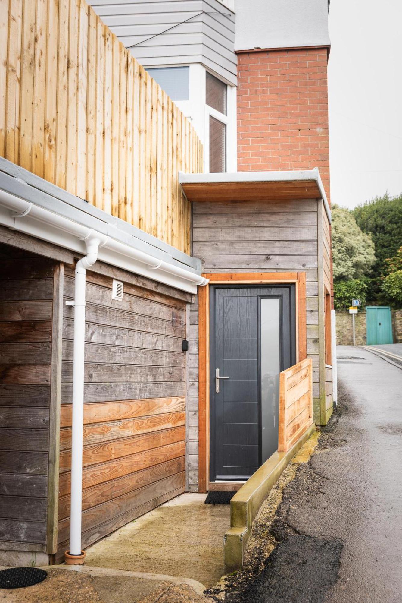 Gorgeous Boutique Flat Sleeps 2 In Lyme Regis Villa Buitenkant foto