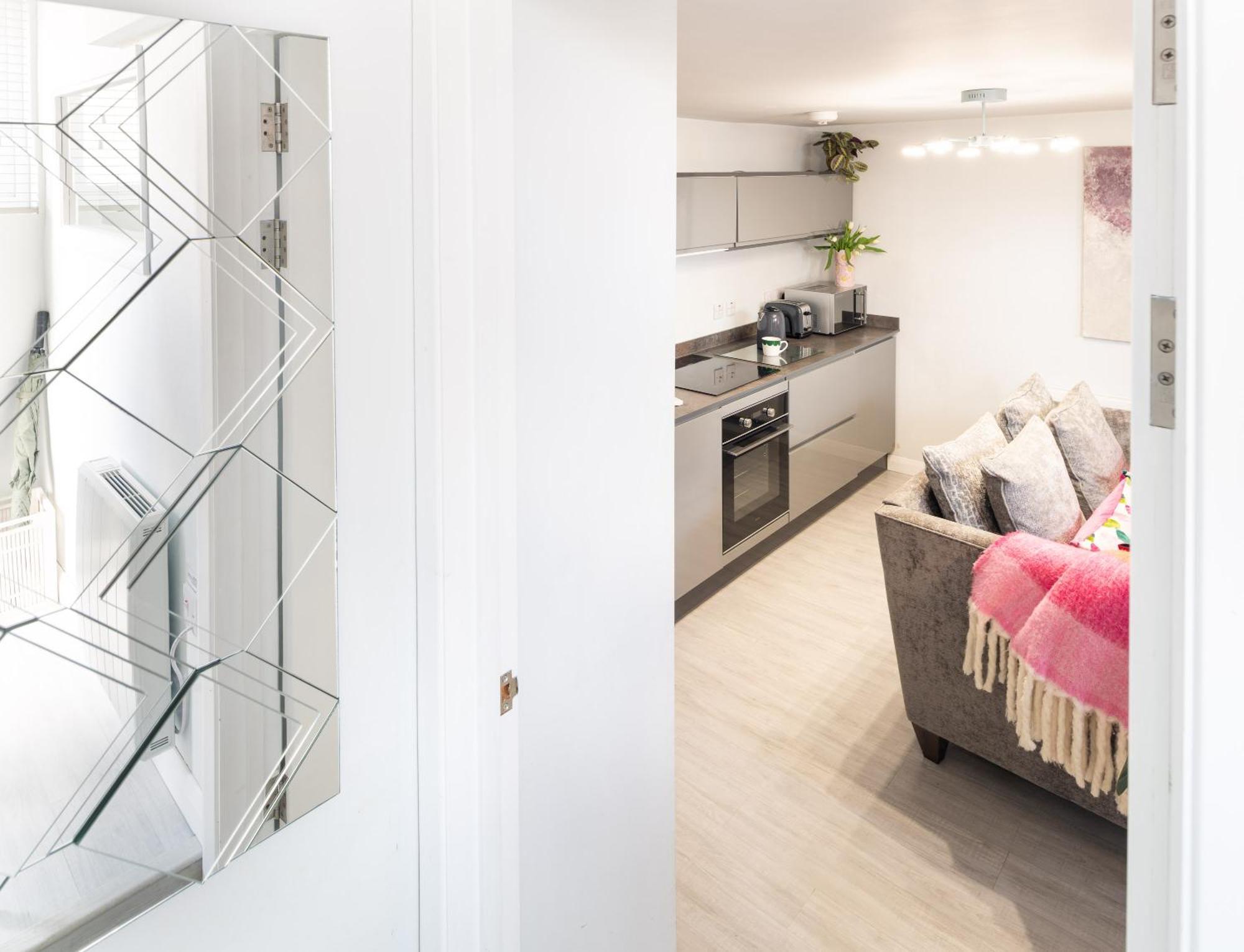 Gorgeous Boutique Flat Sleeps 2 In Lyme Regis Villa Buitenkant foto